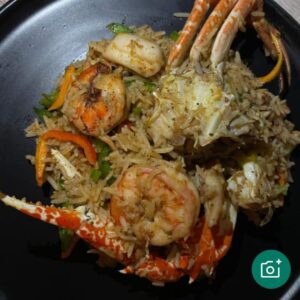 SEAFOOD ALFREDO PASTA