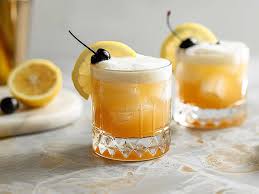 WHISKEY SOUR